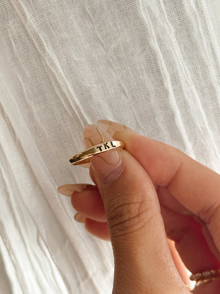 Custom Dainty Signet Ring