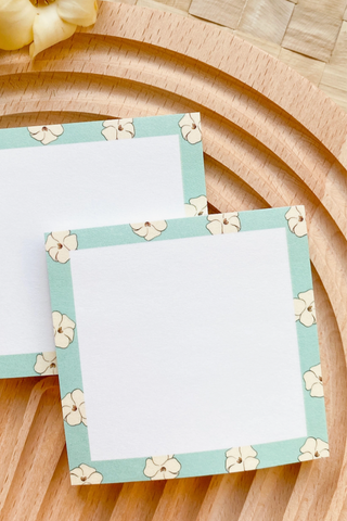 Puakenikeni (White on Mint Blue) Sticky Note