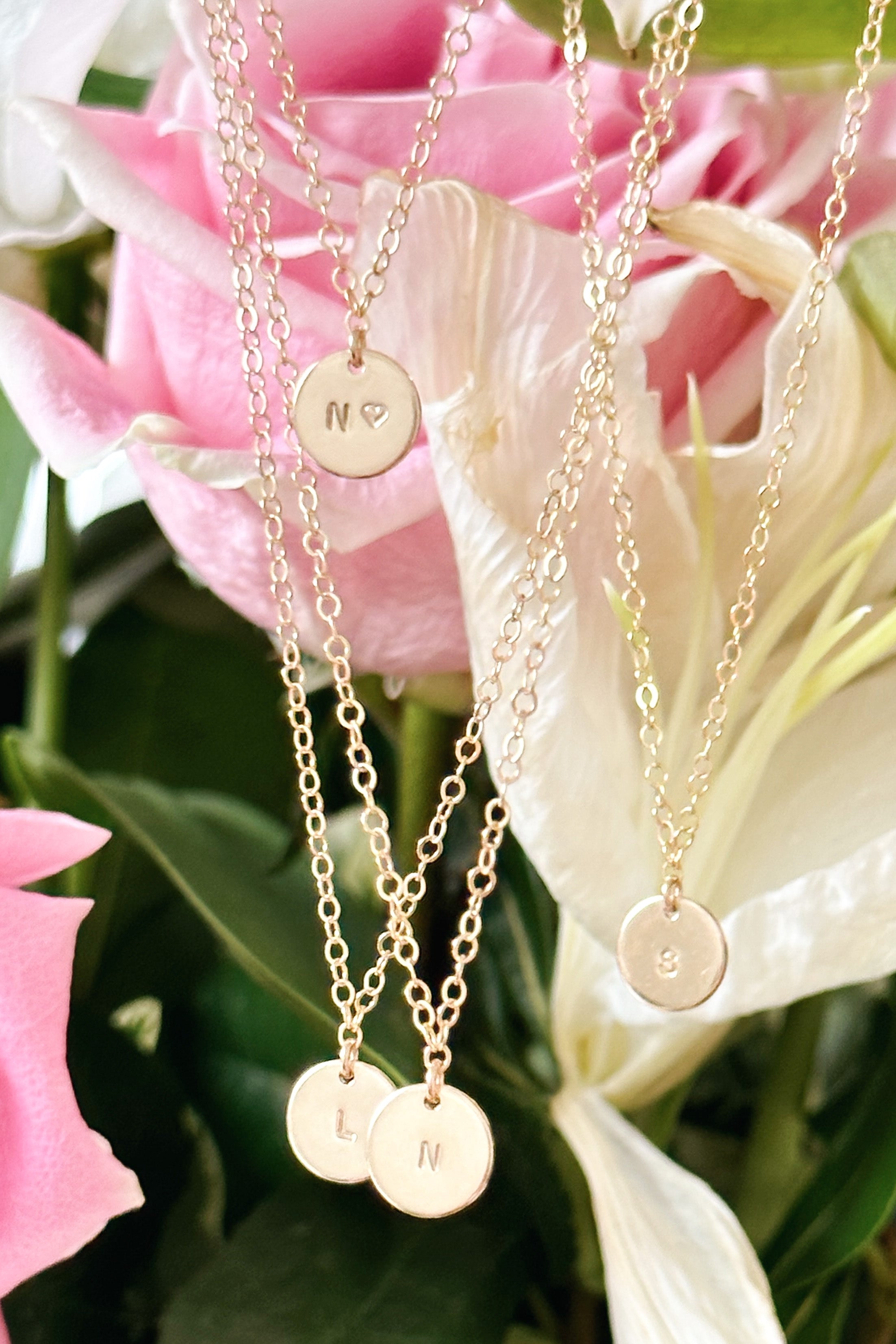 Personalized Small Initial Necklace – Pendantify