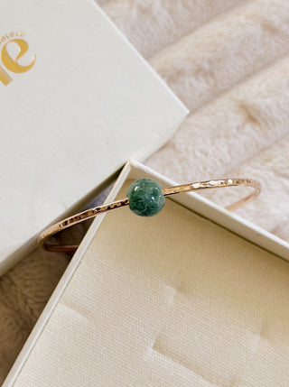Round Patterned Jade Bangle
