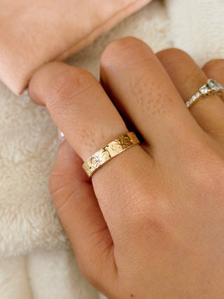 Hibiscus Ring