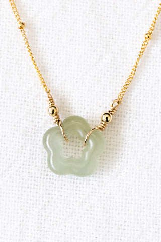 Jade Flower Boxy Beam Necklace