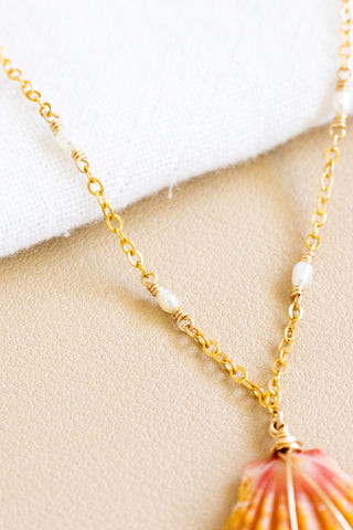 Sunrise Shell & Mini Pearl Necklace