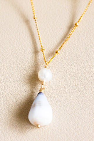 Dwarf Cone & Round Pearl Boxy Beam Necklace