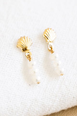 Triple Round Freshwater Pearl Shell Studs