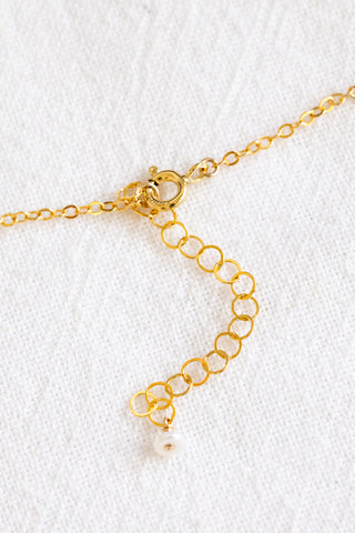 Small Pearl & Sunrise Shell Necklace