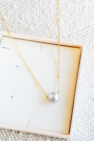 Silver Reverie Pearl Dainty Beam Necklace