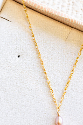 Drupe Shell & Double Small Pink Pearl Mona Necklace