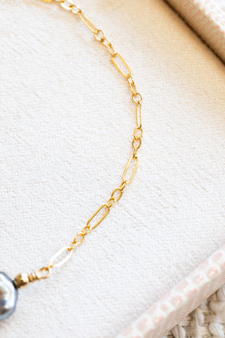 Flat Boxy Keshi Tahitian Pearl & Bead Bracelet