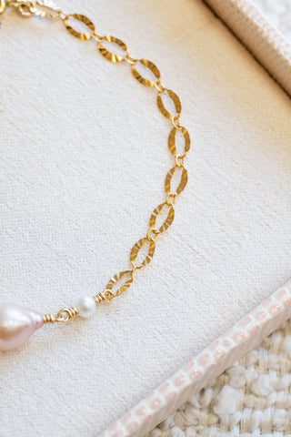 Mini Round Pearl & Large Pink Baroque Pearl Flat Starburst Bracelet