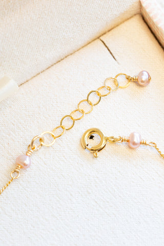 Pale Pink Keshi Edison Pearl Dainty Beam Bracelet