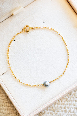 Small Flat Round Keshi Tahitian Pearl Mini Rolo Bracelet