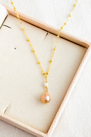 Mini Round Pearl & Peach Baroque Edison Pearl Beam Necklace