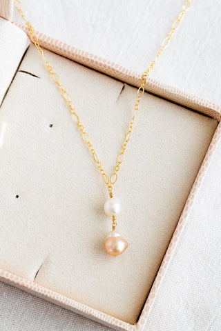White & Pink Baroque Edison Pearl Oval Mini Wishful Necklace
