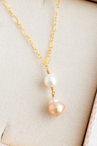 White & Pink Baroque Edison Pearl Oval Mini Wishful Necklace