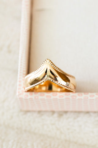 Chevron Isla Ring