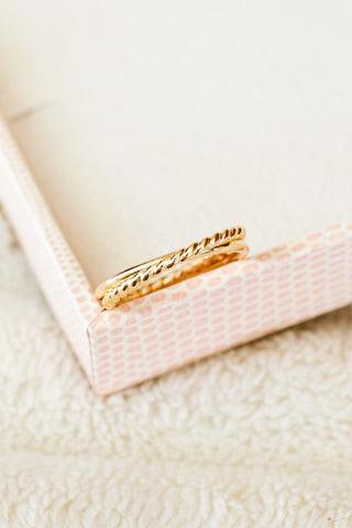 Intertwined Ring