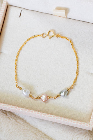 Silver Keshi Tahitian Pearl, Flat Pink Pearl, Keshi Pearl, & Bead Mona Bracelet