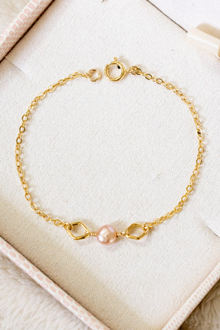 Flat Pink Pearl & Diamond Link Plain Bracelet