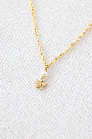 Mini Flutter Pearl Mona Necklace