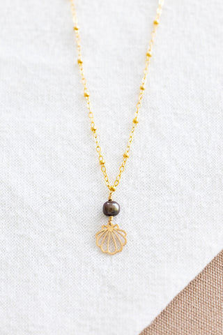 Chocolate Pearl Shell Beam Necklace