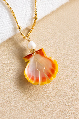 Sunrise Shell Round Pearl Anela Necklace